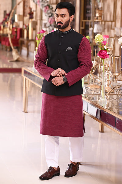 Kurta Shalwar Kameez Maroon Kurta With Black Waistcoat Buy Solid